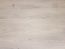 Vinyl flooring in wood look white